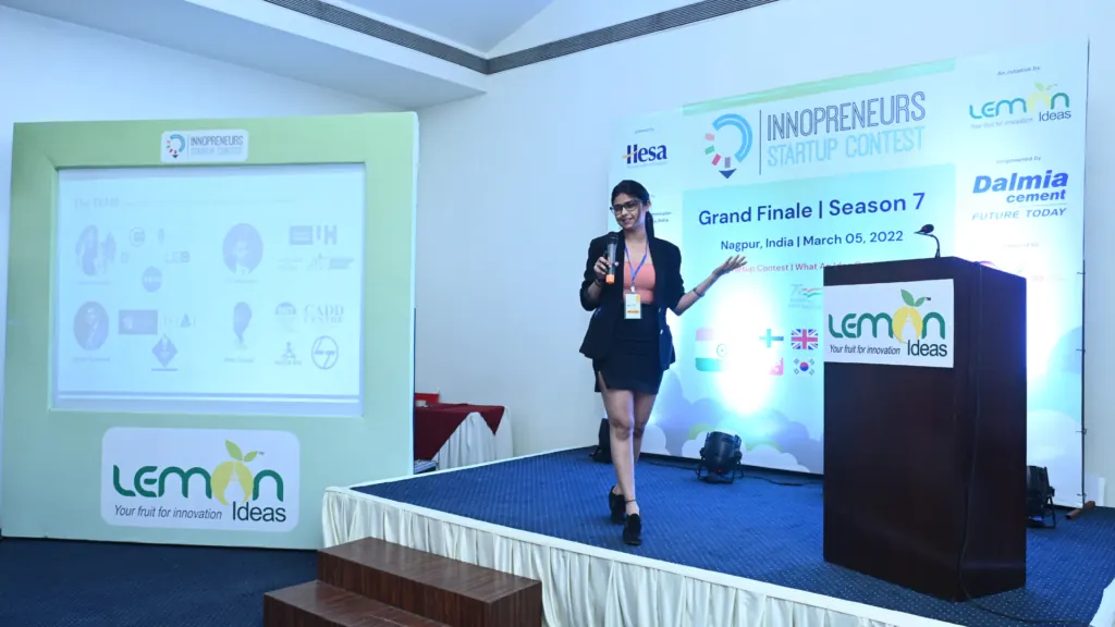 A founder presenting at the Innopreneurs Season 7 grand finale
